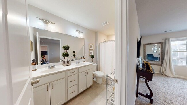 Building Photo - Beautiful, Modern, Open Home - Available Now