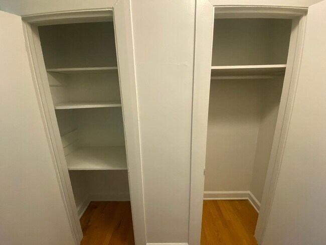 Building Photo - Private carport, in-unit laundry, and the Lakewood strip right outside your door.