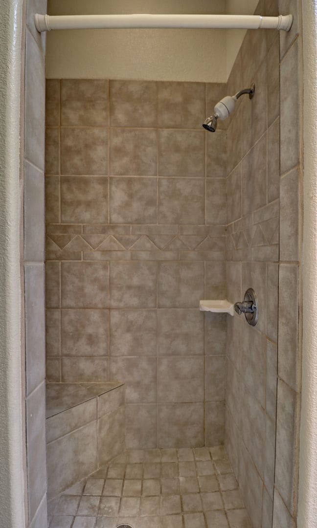 Building Photo - 2305 Santo Domingo Ave