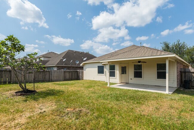 Building Photo - 1927 Gray Slate Dr