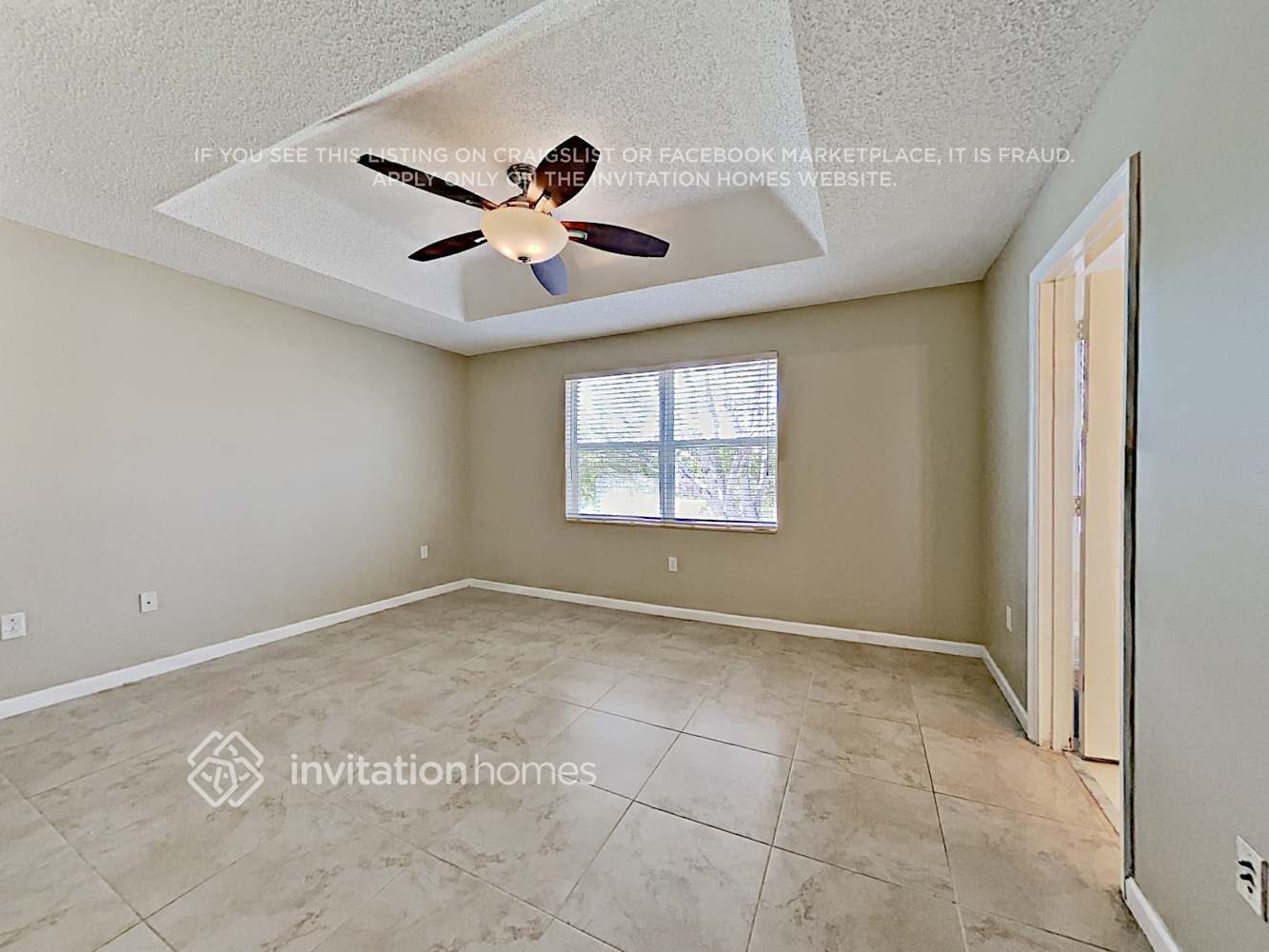 Building Photo - 4720 SW 163rd Ave