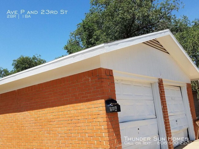 Building Photo - 1610 23rd St - 2 beds, 1 full bath