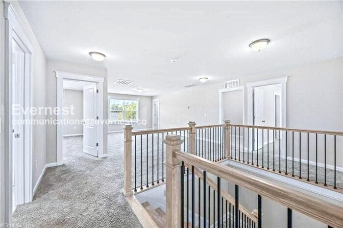 Building Photo - 248 Pilot Bluff Dr
