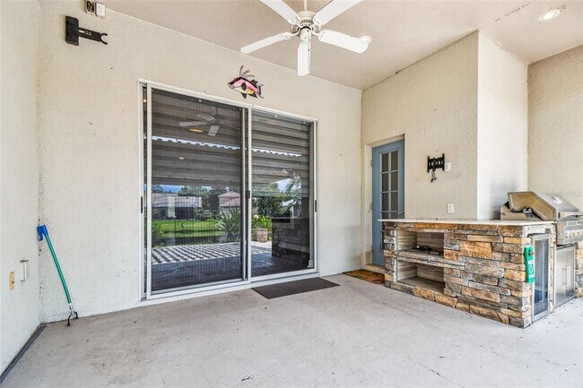 Building Photo - 8249 Cressida Ct