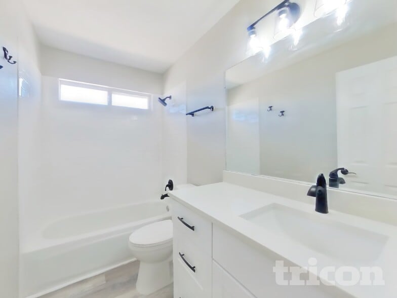 Building Photo - 6915 Eastford Pl NW