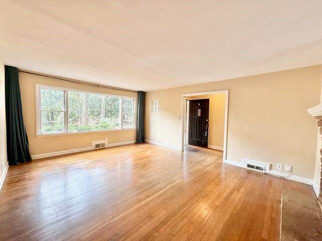 Building Photo - 2076 Azalea Cir