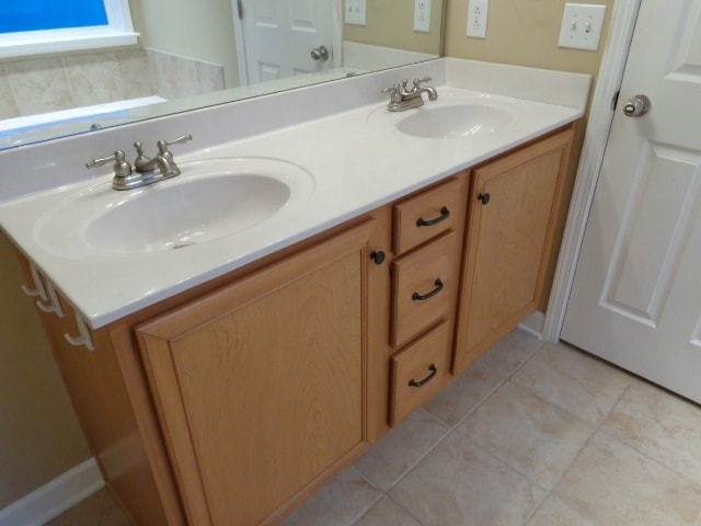 Building Photo - 5409 Sabin Ct