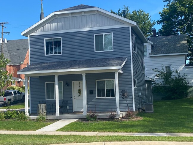 Building Photo - Nelson Neighborhood