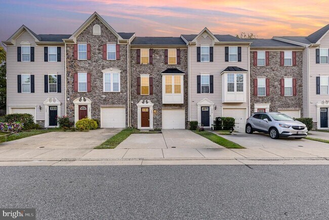 Building Photo - 4631 Alliance Way