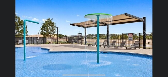 Building Photo - 257 Geminiflora Bend