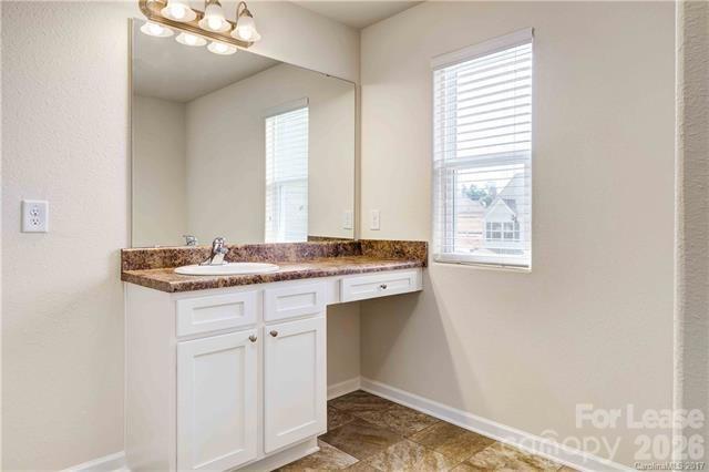 Building Photo - 6736 Jerimoth Dr