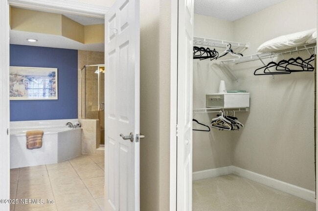 Building Photo - 425 S Ocean Grande Dr