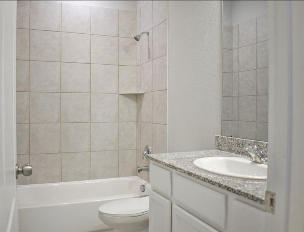 Building Photo - 31619 Heguy Pass