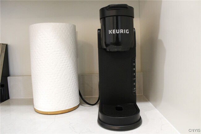 Building Photo - 110 Hotel St