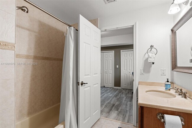 Building Photo - 5271 SW 8th St