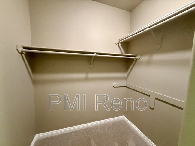 Building Photo - 900 S Meadows Pkwy