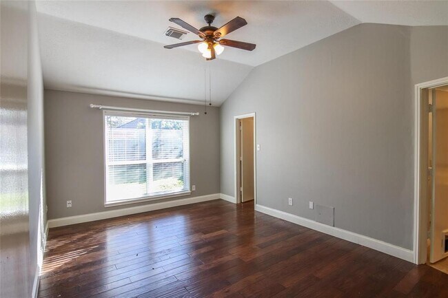 Building Photo - 17415 Hamilwood Dr