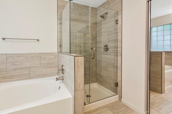 Building Photo - 76 S Piper Trace