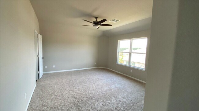 Building Photo - 4455 Eveslage Ln
