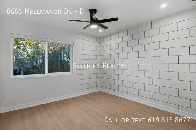 Building Photo - 8685 Mellmanor Dr