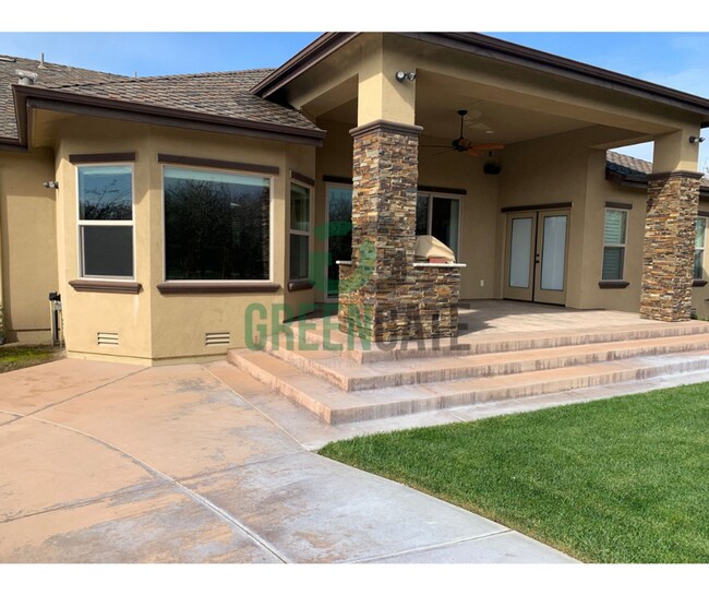 Building Photo - 11164 Carrolton Rd