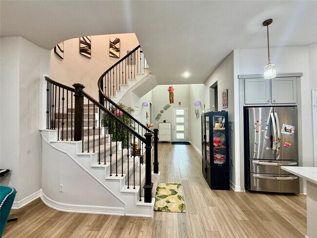 Building Photo - 25859 Rippey Gln Dr