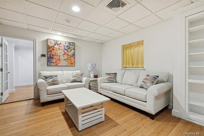 Building Photo - 15 Carter Rd