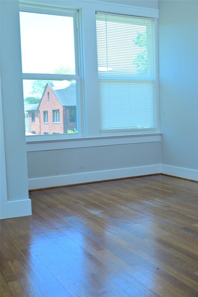 Building Photo - 2511 Arbor St