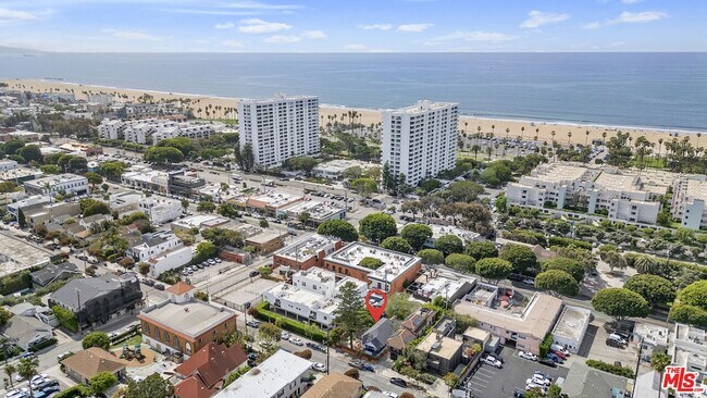 Building Photo - 2650 2nd St