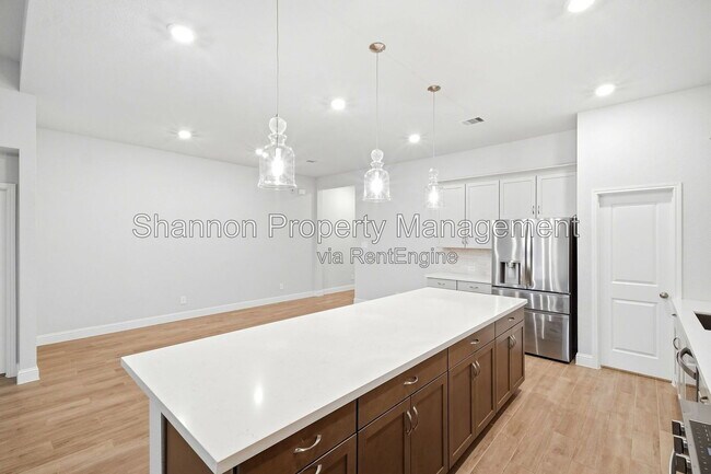 Building Photo - 7631 Cattail Shallows Ln