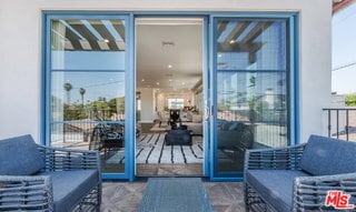 Building Photo - 812-a S Catalina Ave