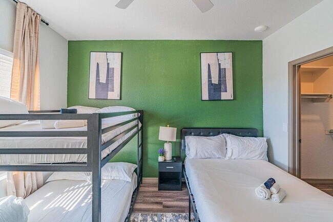 Building Photo - 9600 W Georgia Ave