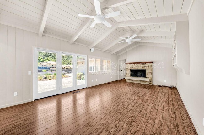 Building Photo - 10160 Sunstar Rd
