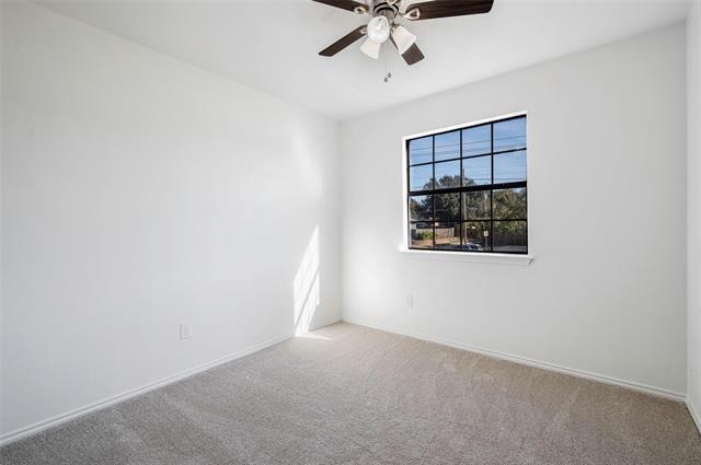 Building Photo - 918 S Old Orchard Ln