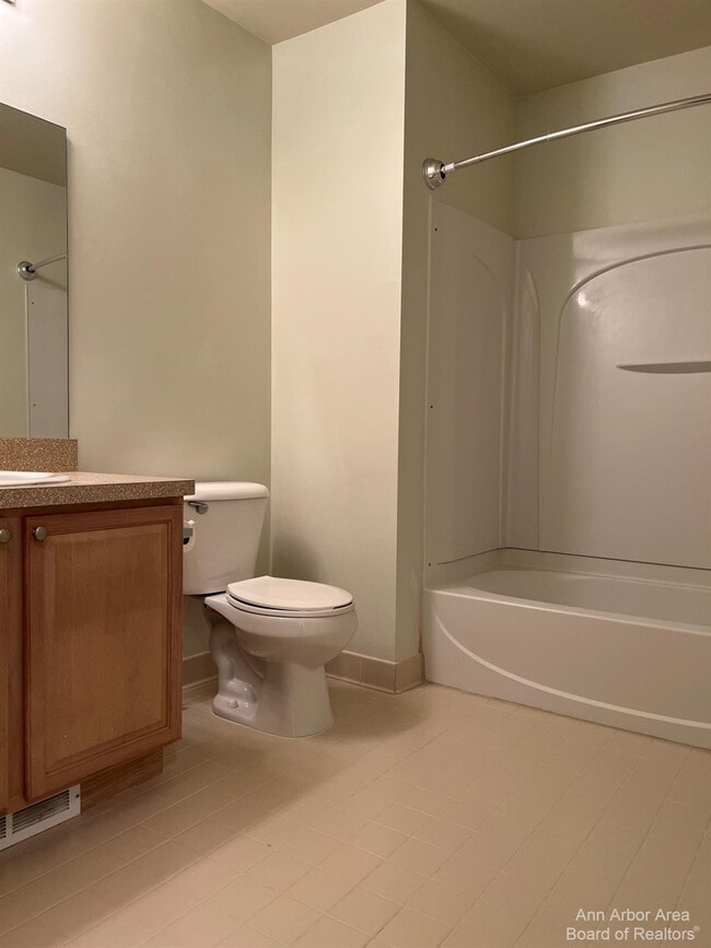 Building Photo - 3073 Cloverly Ct