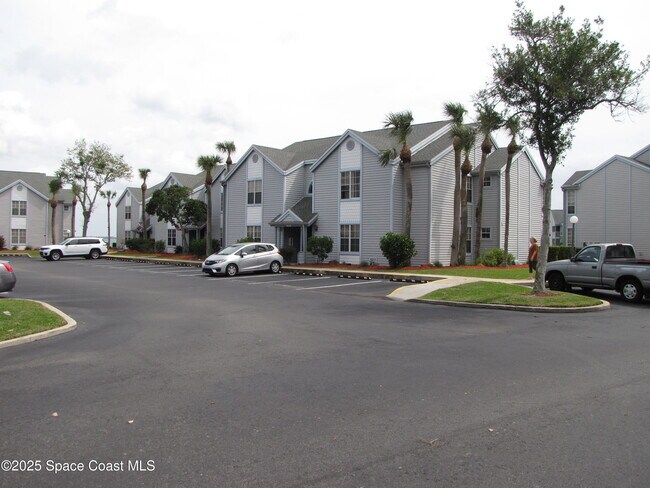Building Photo - 7330 N Cocoa Blvd