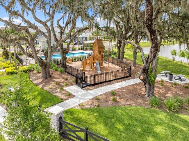 Building Photo - 11240 Blue Bay Dr