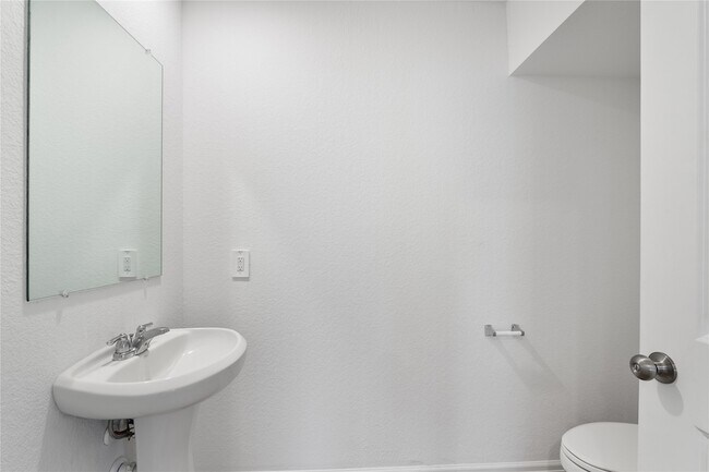 Building Photo - 3034 Twisted Myrtle Dr