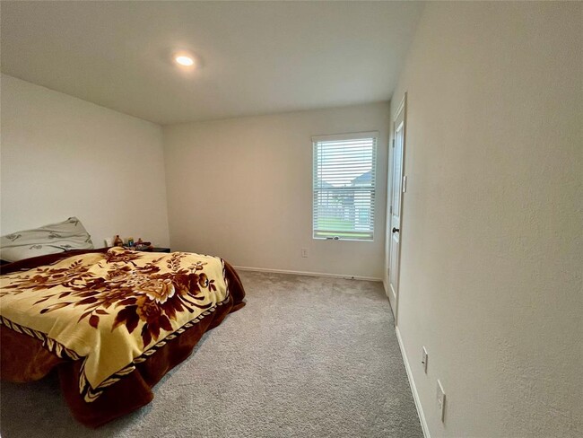 Building Photo - 31603 Rosebud Vly Ln