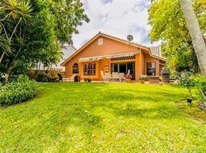 Building Photo - 6310 NW 58th Way