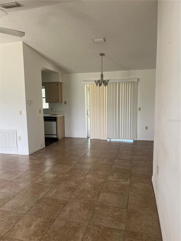 Building Photo - 1585 Triangle Dr