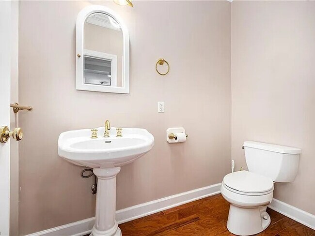 Building Photo - Earn Wealth While Leasing - Like a Homeown...