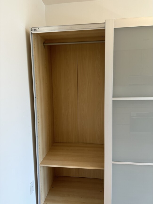 Building Photo - 650 Turk St