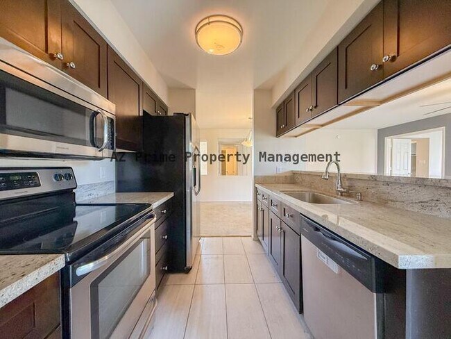Building Photo - 9345 N 92nd St