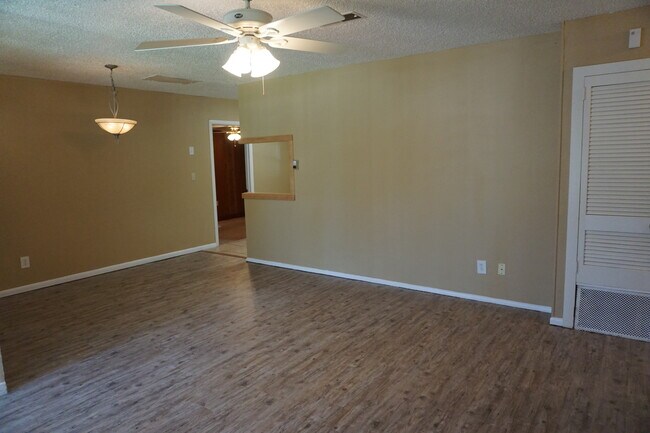 Building Photo - 3414 31st St