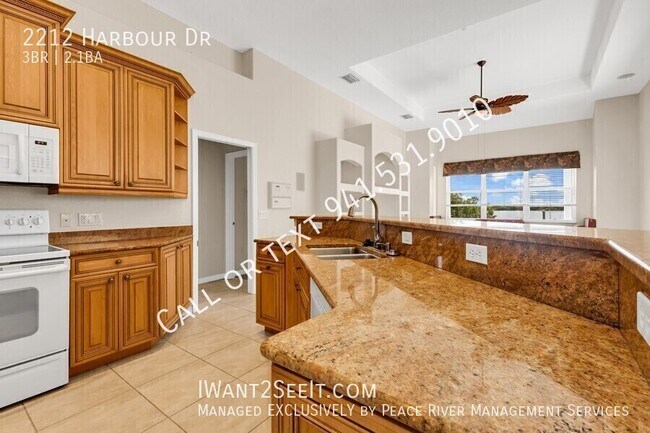 Building Photo - 2212 Harbour Dr