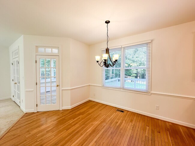 Building Photo - Cozy Oasis in Wake Forest!