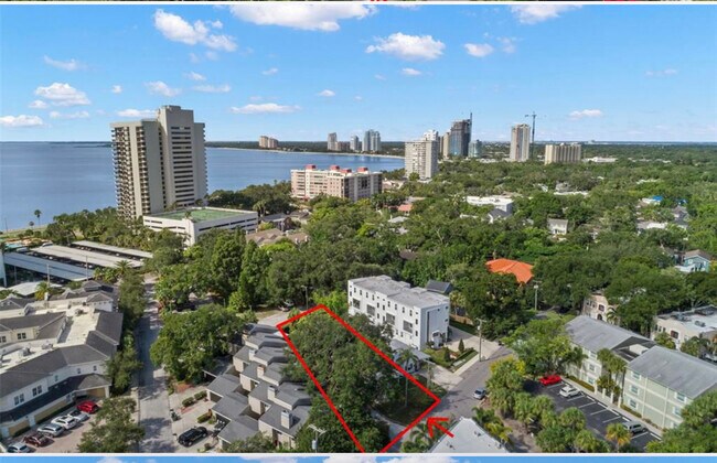 Building Photo - 2302 W Texas Ave