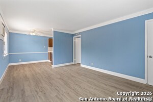 Building Photo - 6502 Spring Branch St