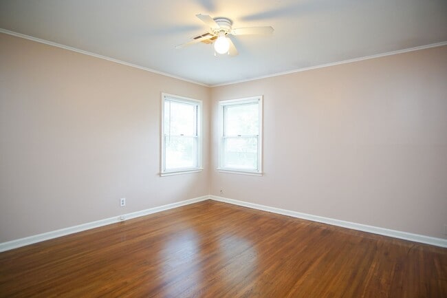 Building Photo - For Lease | Mayo Meadow | 2 Bedroom, 1 Bat...